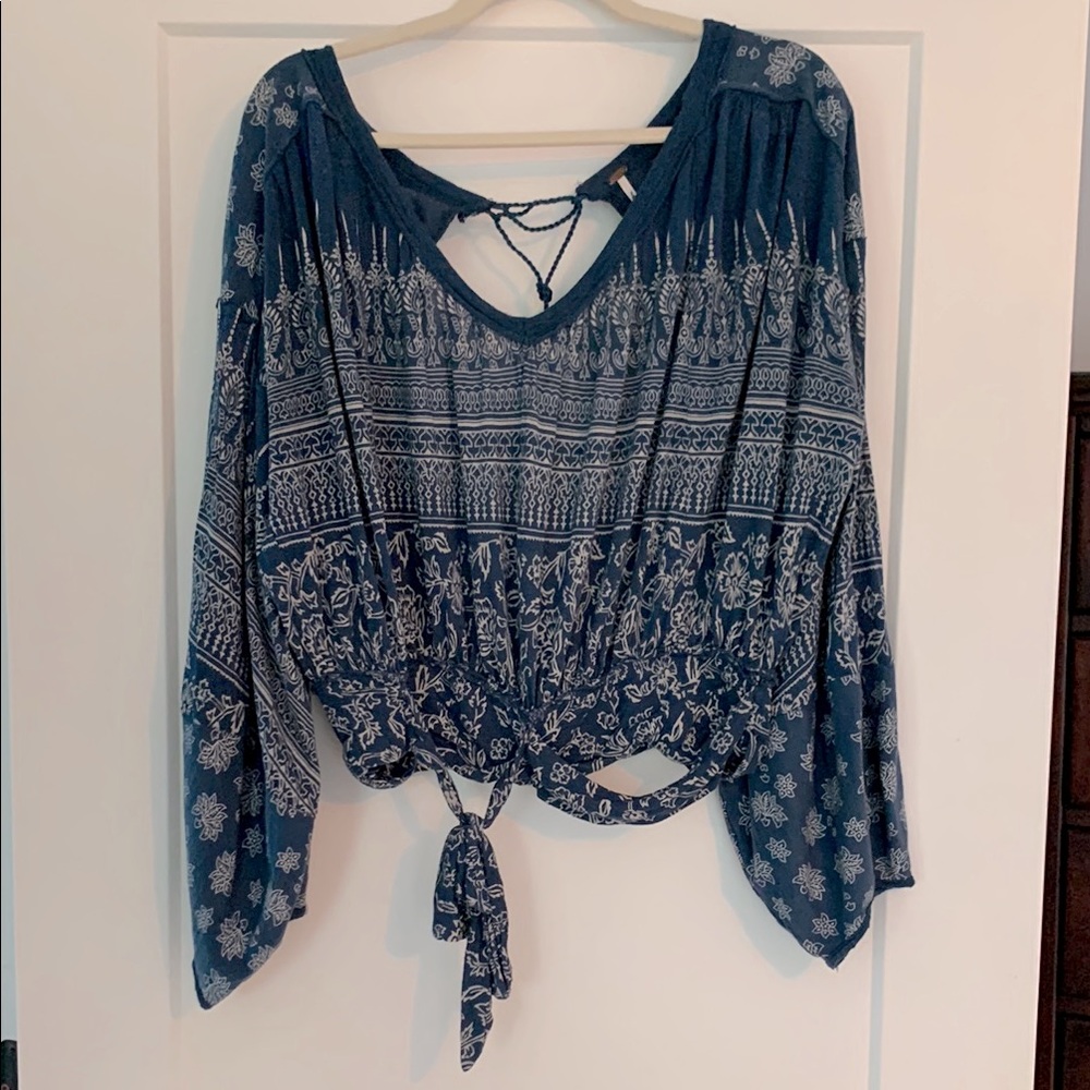 Free People balloon sleeve teal blue open and tie back top weekend warrior xs